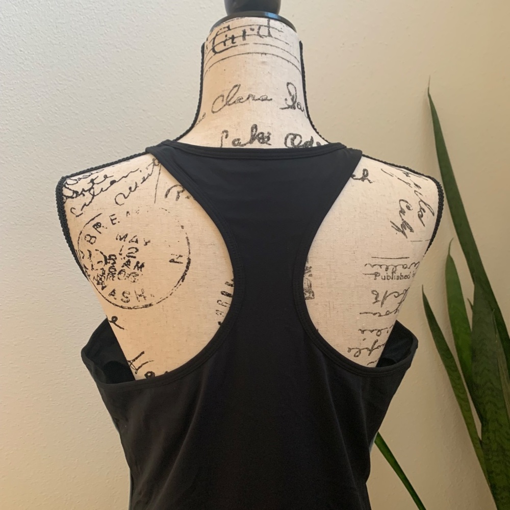 FABLETICS Tank NWT - Picture 3 of 4